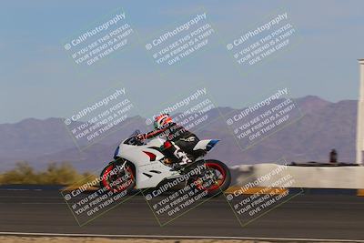 media/Nov-28-2022-Moto Forza (Mon) [[c5a51e62ca]]/C Group/Session 4 (Turn 9 Side)/